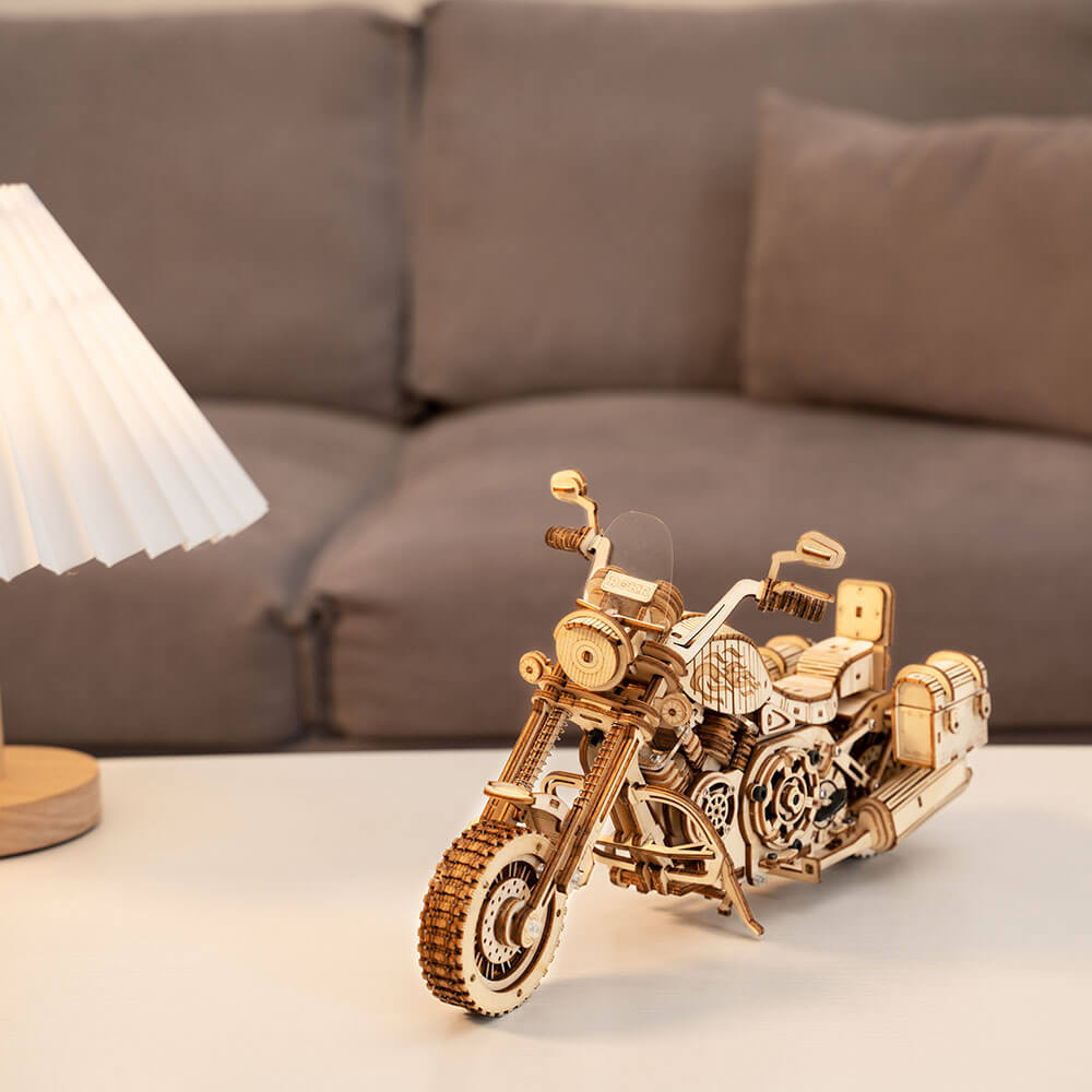 Cruiser Motorcycle Wooden Model Kit — Natural Wood, Wind-Up Engine