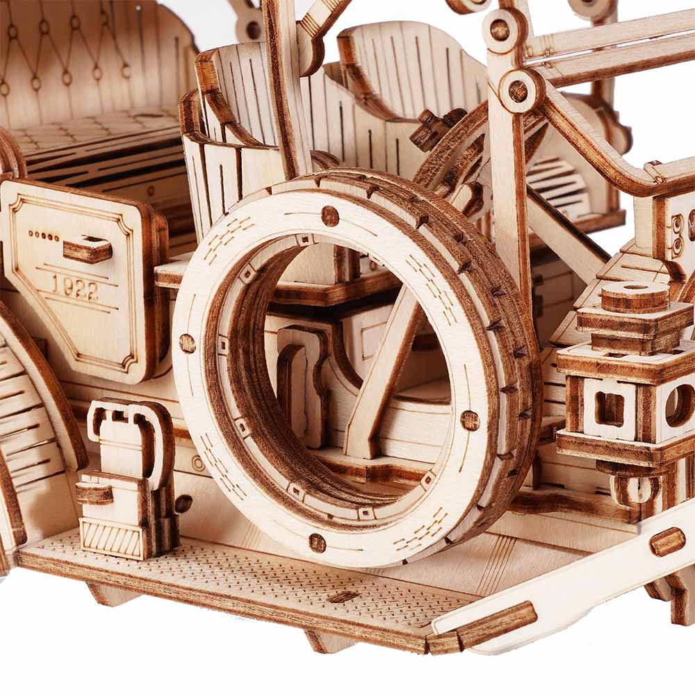 Vintage Car 1:15 Wooden Model Kit — Natural Wood, 20 cm