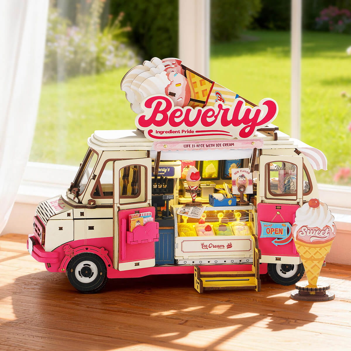 Wooden-Town - Leo’s Beverly’s Ice Cream Truck 3D Wooden Puzzle Kit