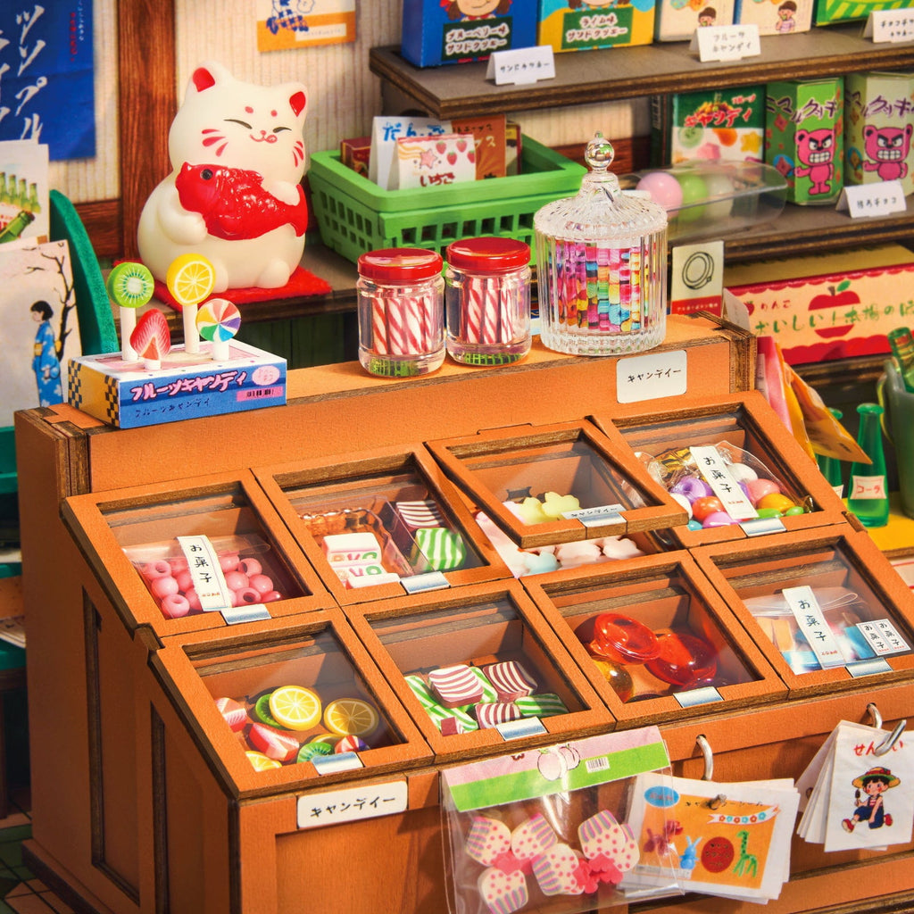 Wooden-Town Nostalgic Corner Shop 3D wooden book nook kit – image 4 of 8
