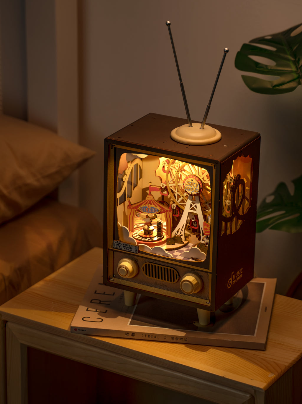 Sunset Carnival Wood Music Box Night Light — Retro TV Carnival Scene – view 2