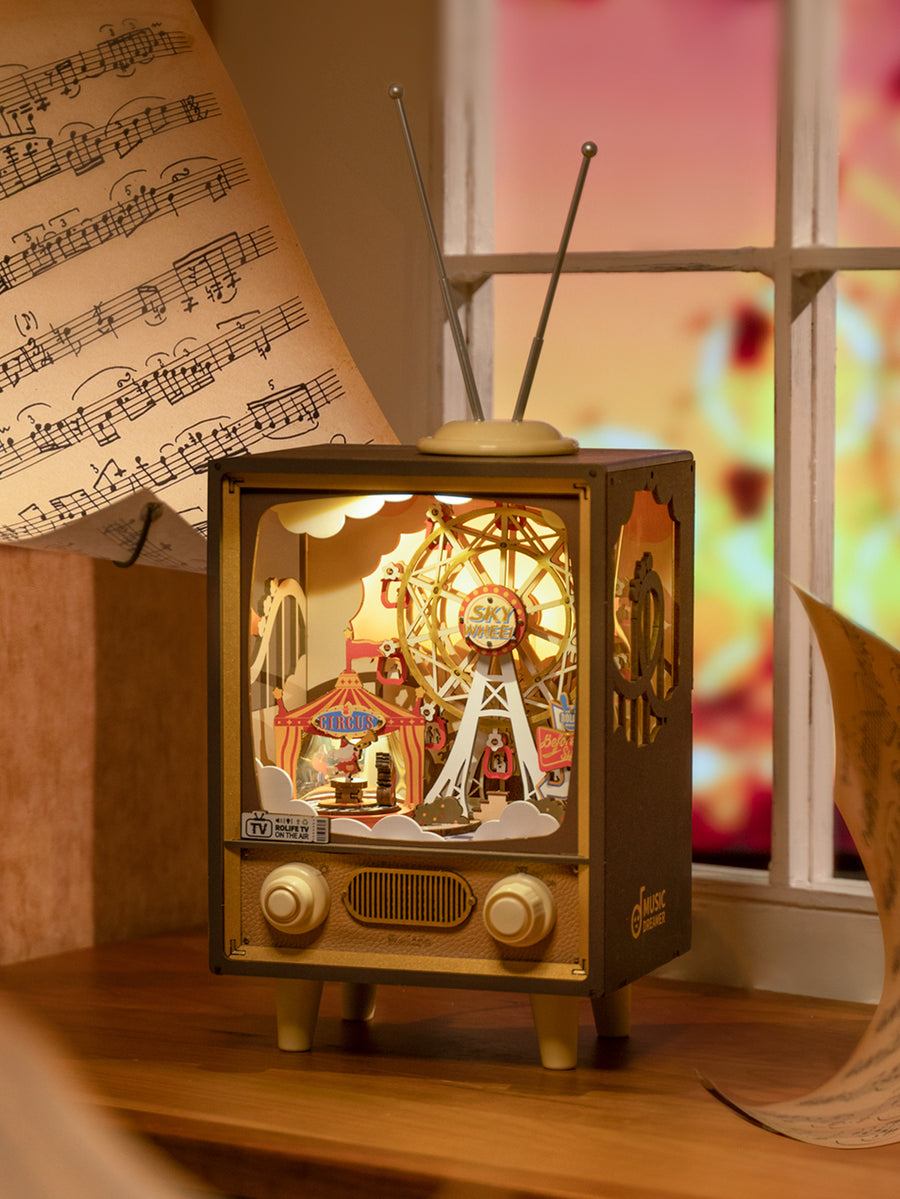 Sunset Carnival Wood Music Box Night Light — Retro TV Carnival Scene – view 8
