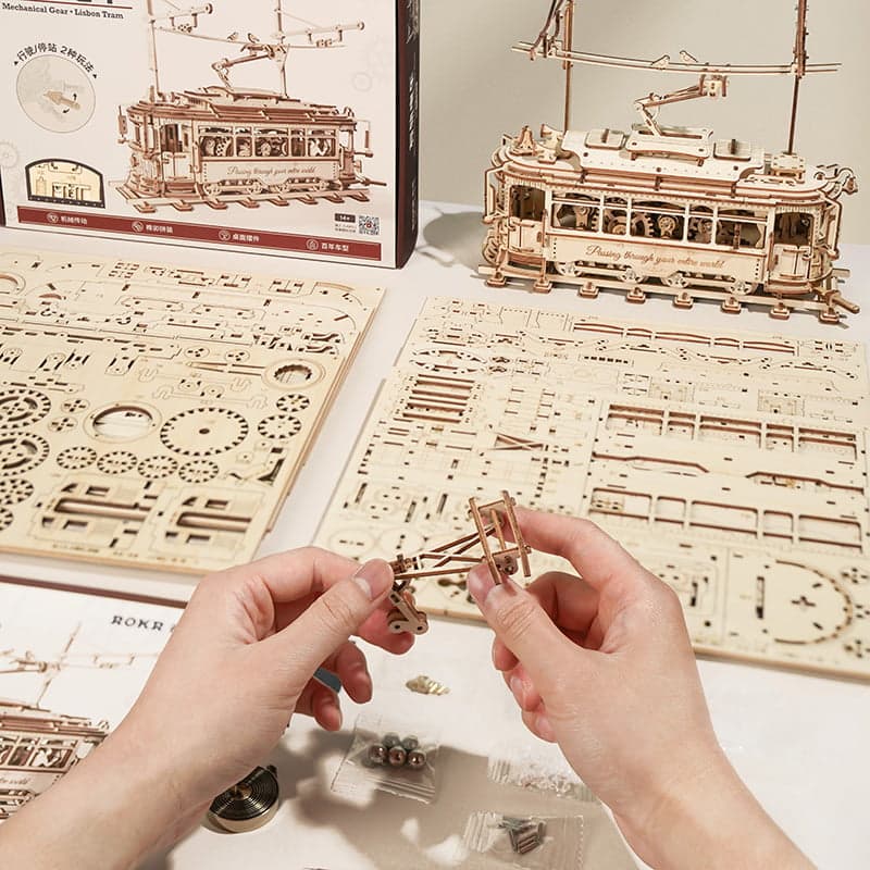 Classic City Tram Model – 1:24 Scale Wooden Mechanical Puzzle – view 7