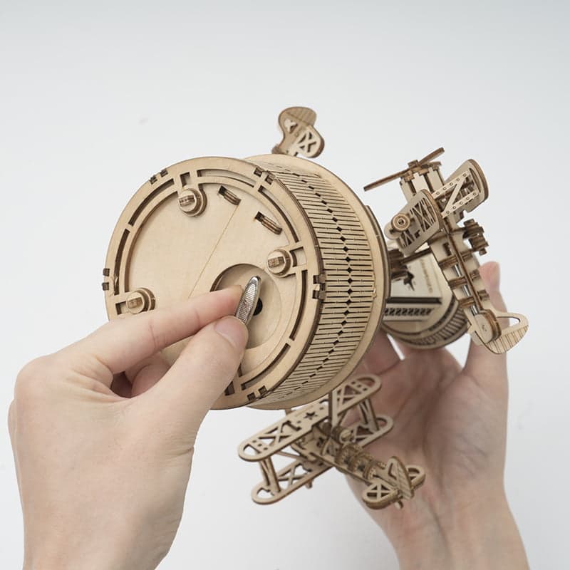 Air-Control Tower Music Box – view 7