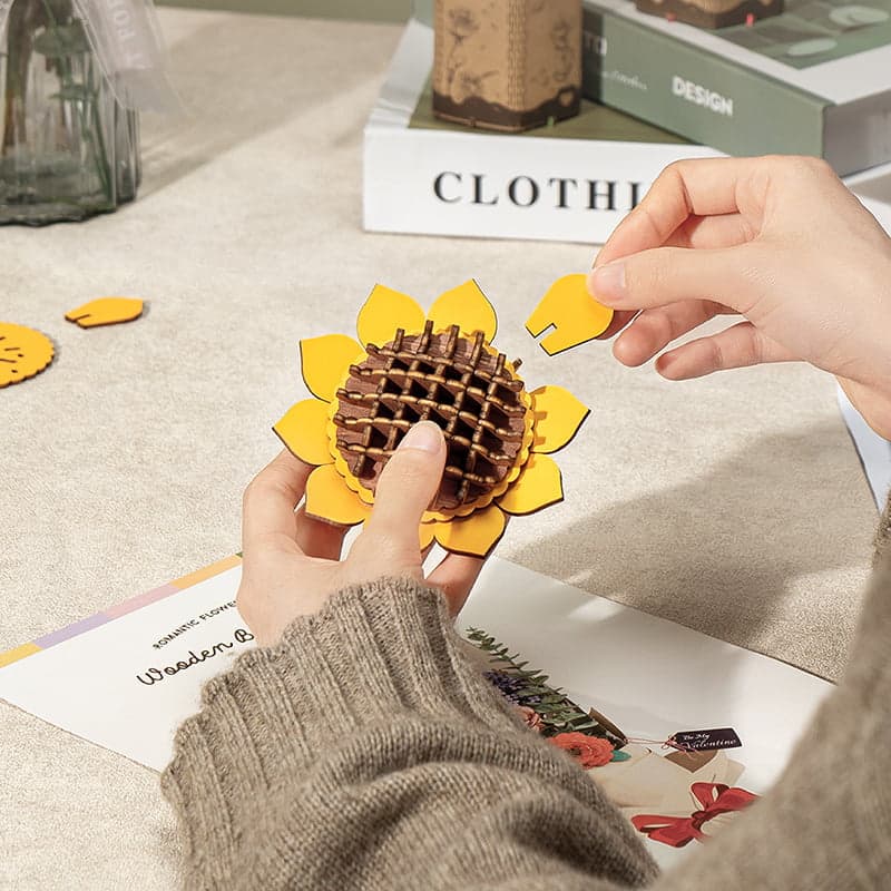 Wooden Sunflower Assembly Craft Kit – DIY Model – view 3