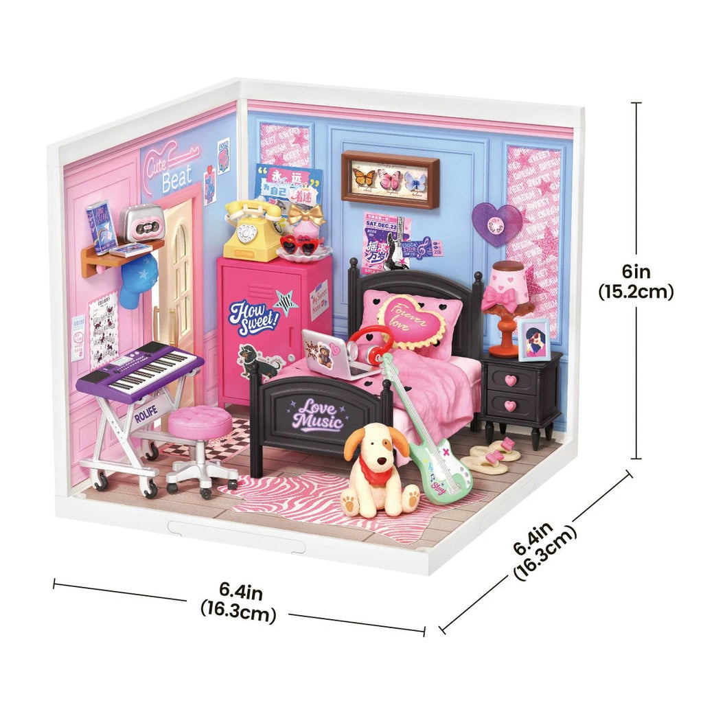Wooden-Town Bedroom Pop Miniature Room Kit – assembled size 16.3 × 16.3 × 15.2 cm
