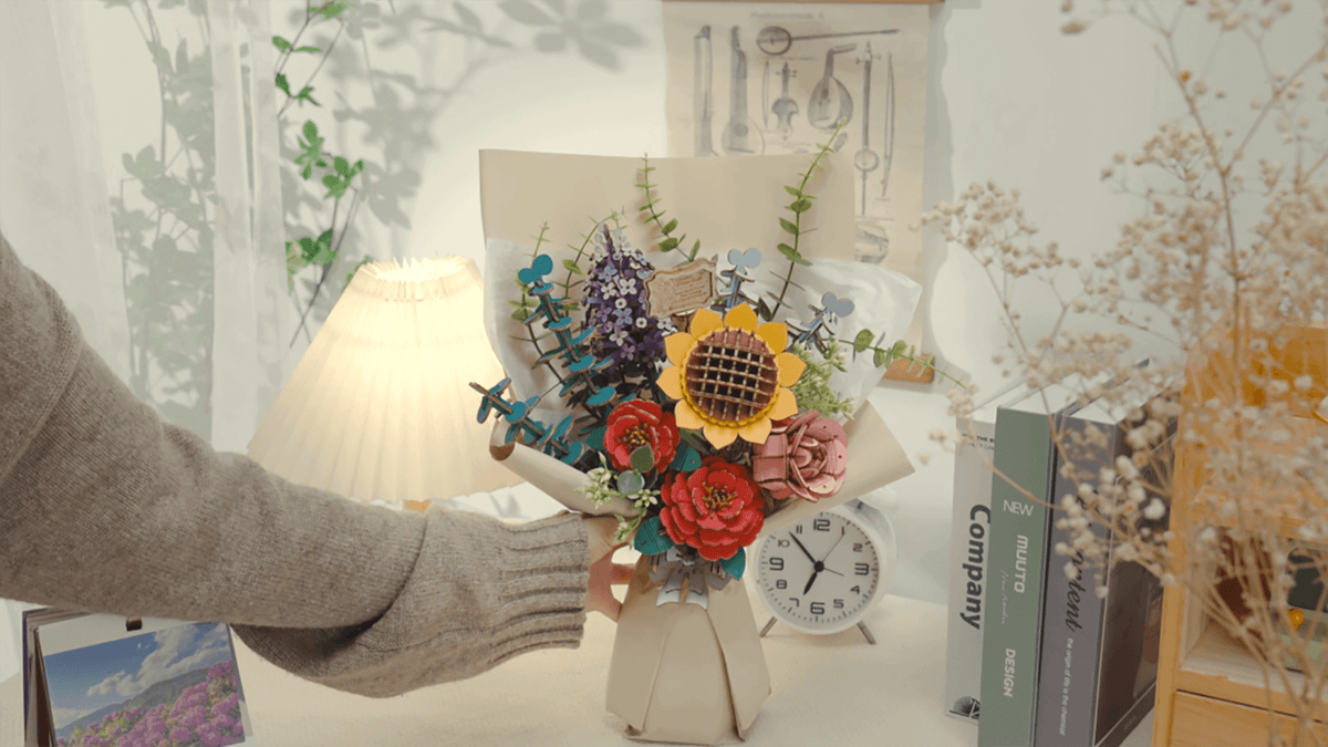 Handcrafted Wooden Flower Bouquet – DIY Decorative Home Décor Kit – view 5