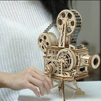 Vintage Vitascope Wooden Projector Kit — Natural Plywood Hand‑Crank – view 3