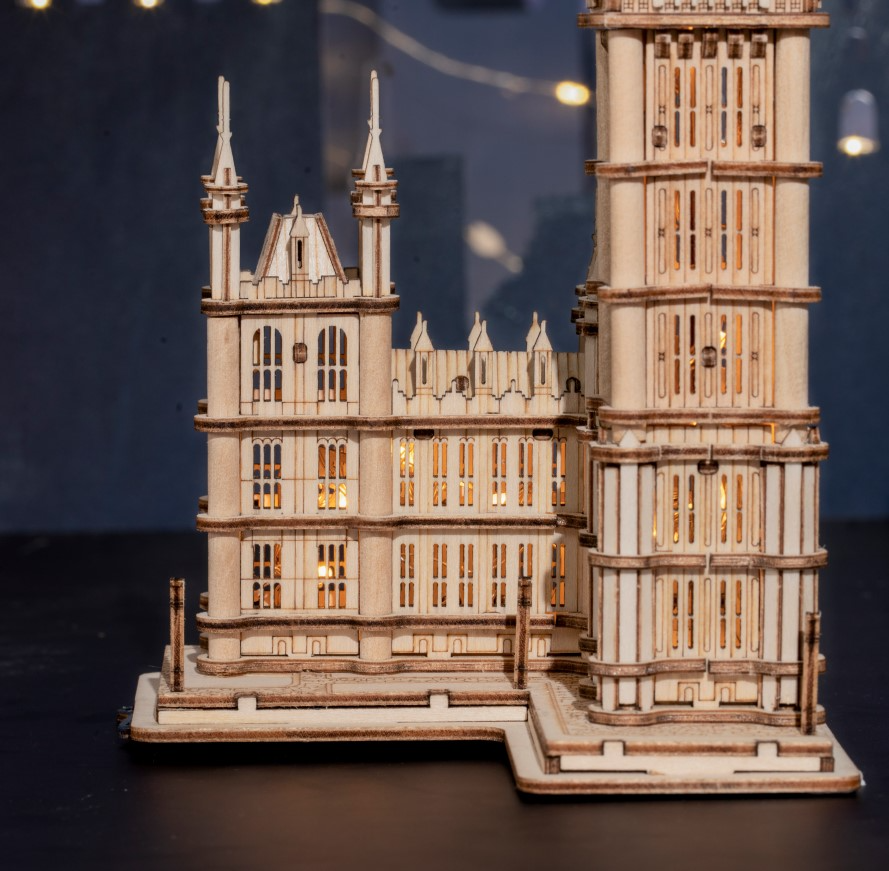 Big Ben Plywood Model Kit — Lighted 220‑Piece Easy Build – view 6