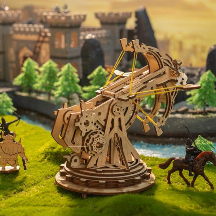 Siege Heavy Ballista — Plywood Tabletop Model (Natural Wood) – view 4