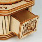 Plywood Gramophone Model Kit – view 5