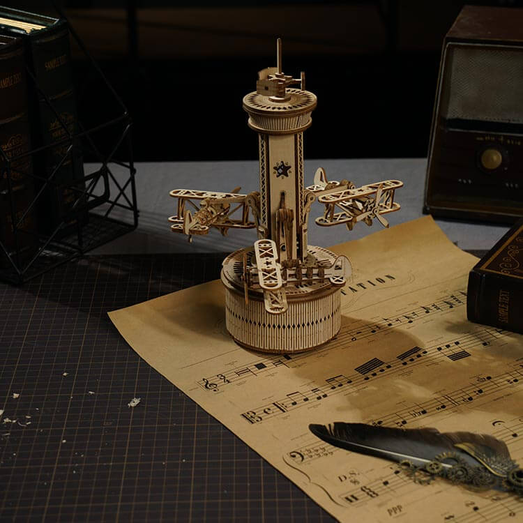 Air-Control Tower Music Box – view 19