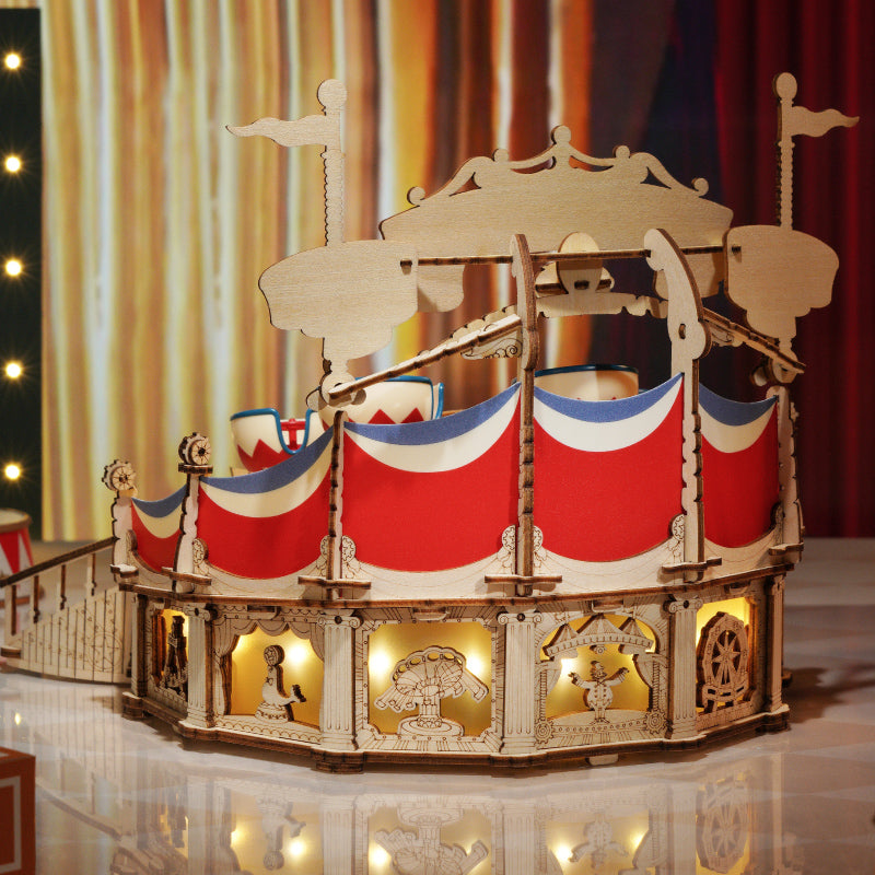 Tilt-A-Whirl Wooden Tea Cups Model – view 4